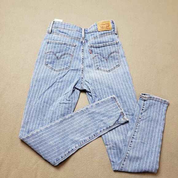 Levi's Women's High Rise Jeans - Blue and White - Picture 4 of 13